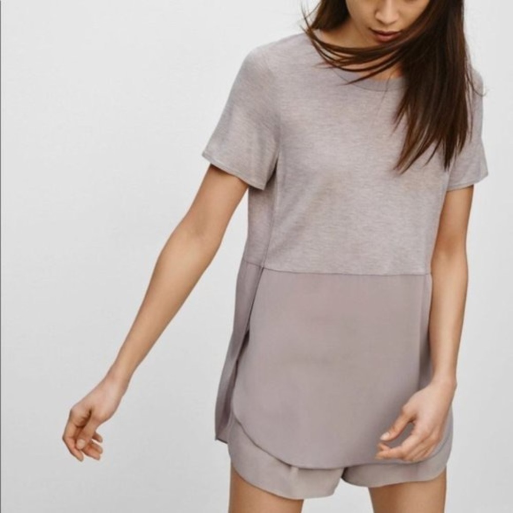 Wilfred | Aritzia capucine short sleeve tee shirt lilac  size med* rayon & silk
